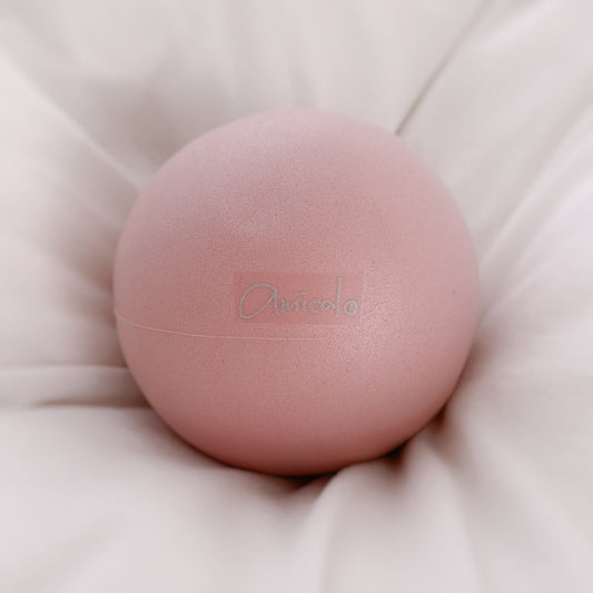 amical®︎ ball / Linda